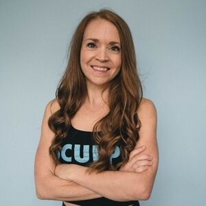 Meet your Petite Posher, Elaine